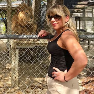 Meet your Posher, Haley